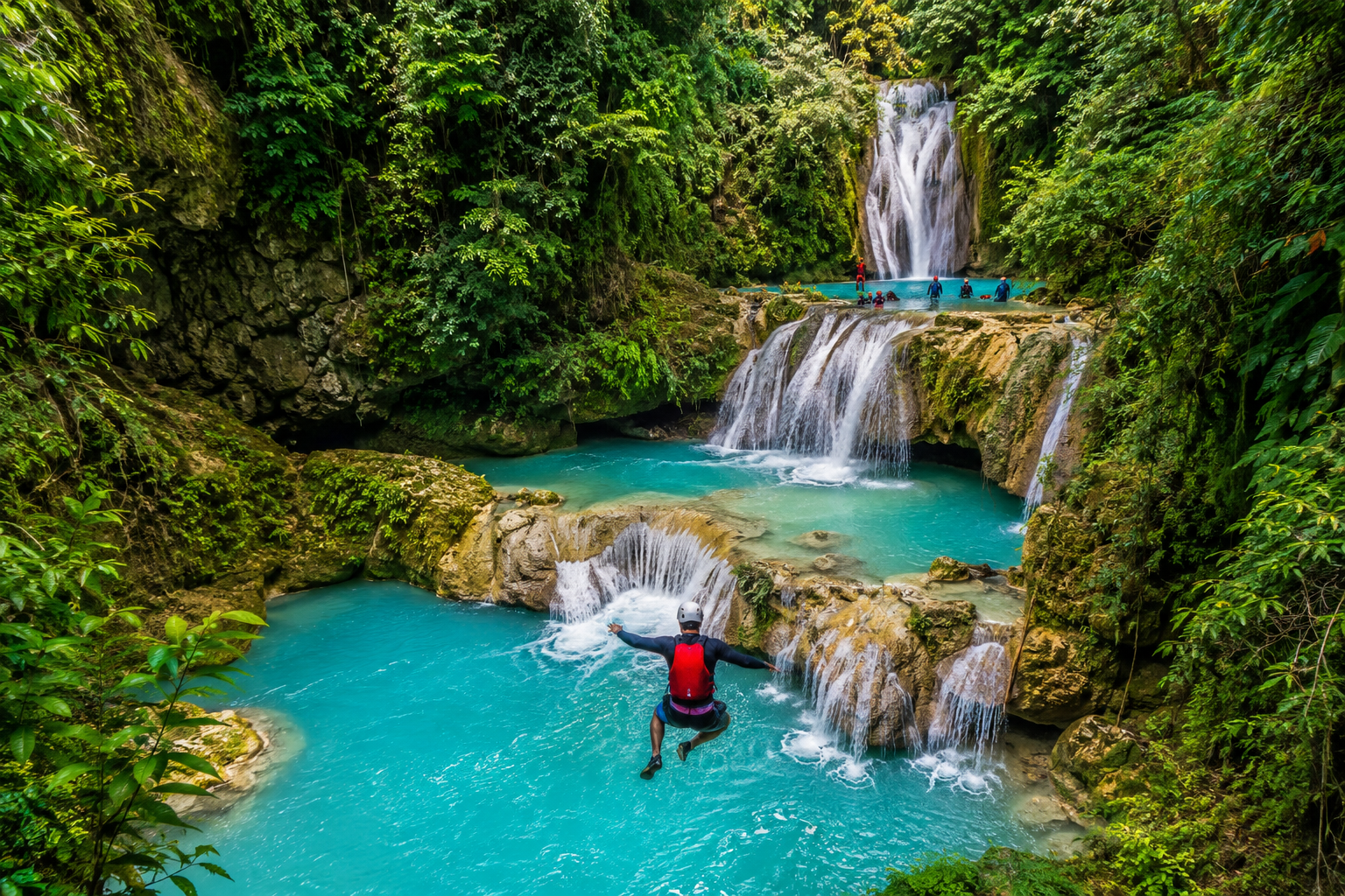 Kawasan 瀑布陸地探索